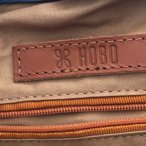 Handbag - Picture 3 of 3